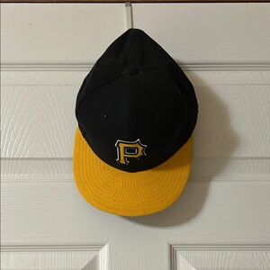 Pittsburgh Pirates Fitted 7 3/8 Hat